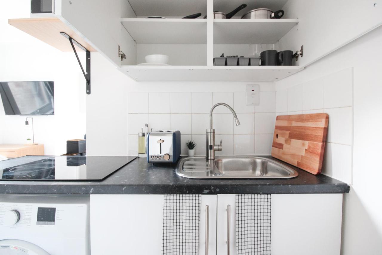 Апартаменты Lovely Studio Flats In Hackney Лондон Экстерьер фото